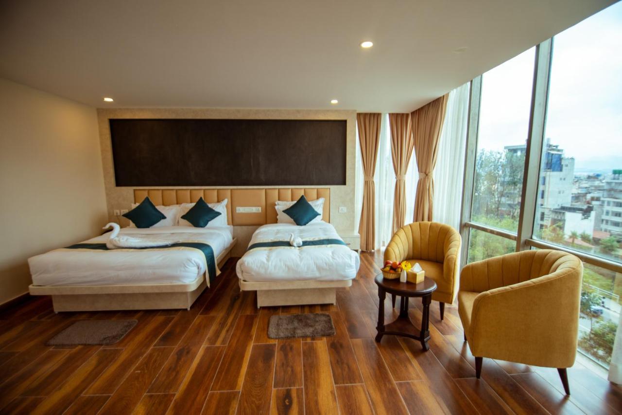 Hotel Black Diamond - Transit Point Inside Hotel Kathmandu Bagian luar foto