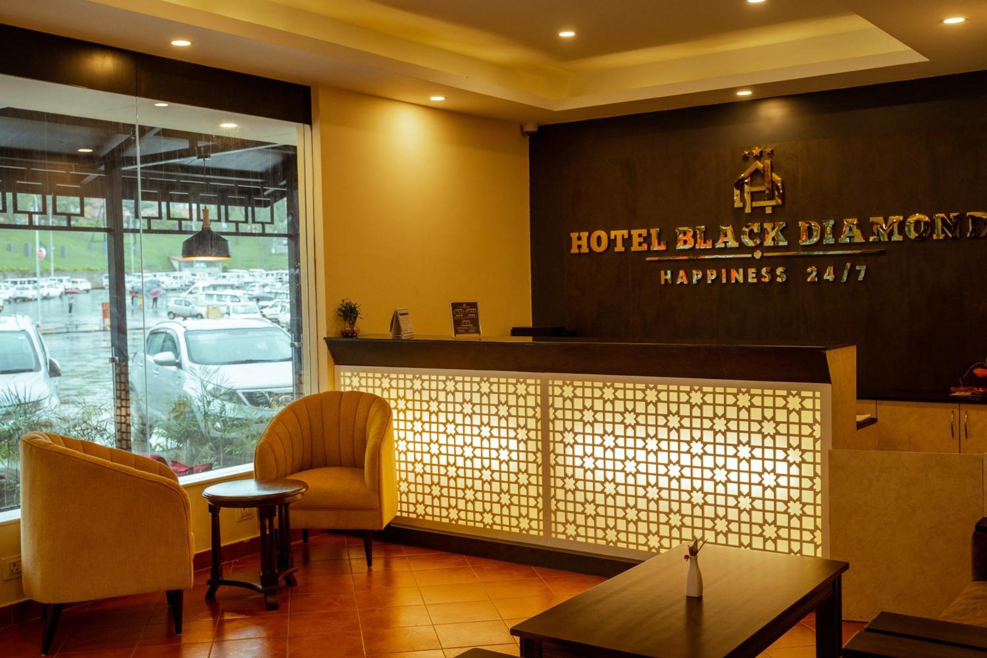 Hotel Black Diamond - Transit Point Inside Hotel Kathmandu Bagian luar foto