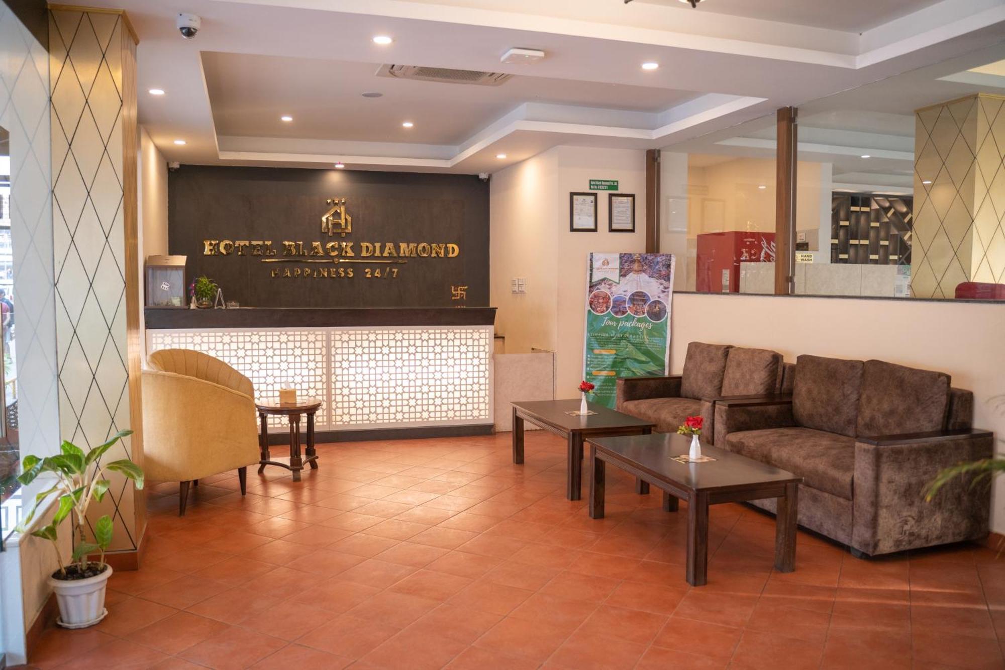 Hotel Black Diamond - Transit Point Inside Hotel Kathmandu Bagian luar foto